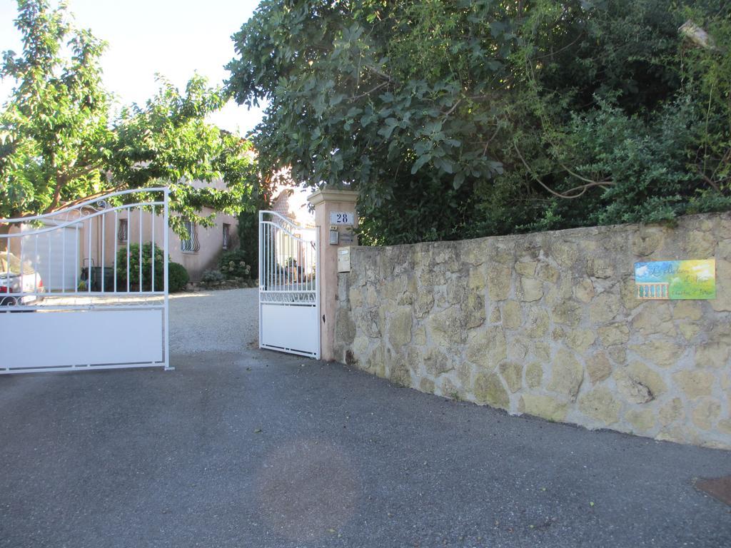 Appartement Les Balcons D'Azur Vernegues Exterior foto